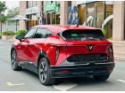 VINFAST VF7