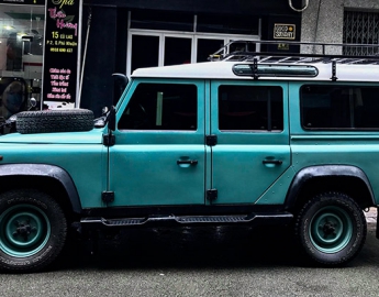 Hàng hiếm Land Rover Defender TD5 rao bán giá hơn 2 tỷ đồng